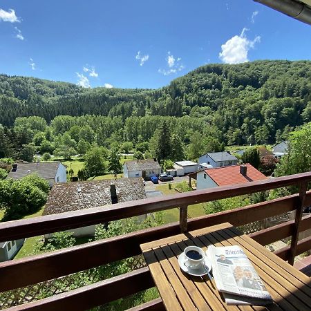 Вилла Ferienhaus Kylltal Zemmer Экстерьер фото